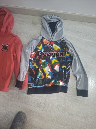 Sudadera niño 10-11 años. Blue banana y desigual