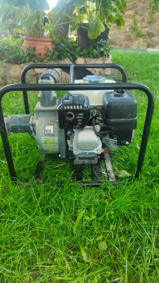 Motobomba Honda GX120