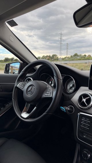 Mercedes-Benz GLA 2016