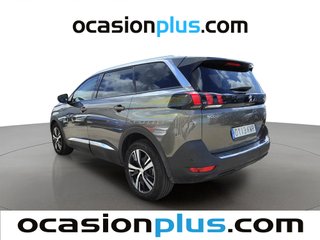 Peugeot 5008 1.6L THP Allure EAT6 121 kW (165 CV)