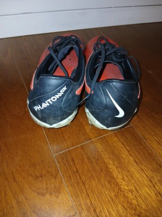 Zapatillas fútbol Nike Phantom rojas