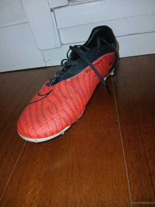 Zapatillas fútbol Nike Phantom rojas