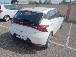 Hyundai i20 1.0 TGDI 48V Essence 74 kW (100 CV)