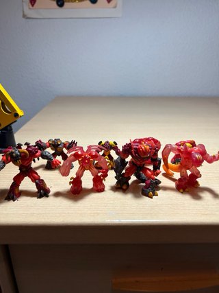 Lote Figuras Gormiti