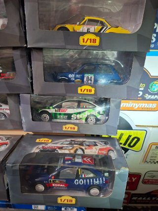 Coches de colección 1/18