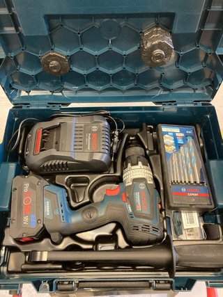 Taladro Percutor Bosch GSB 18V-160-C (REBAJADO)