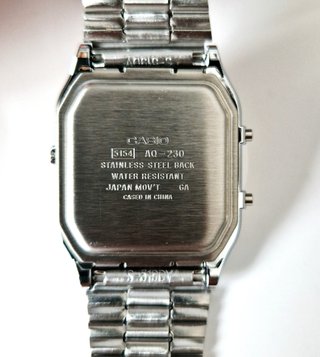 Reloj Casio AQ230A-9AM Retro Dorado/Plateado