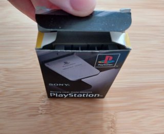 TARJETA DE MEMORIA COMPLETA PS1