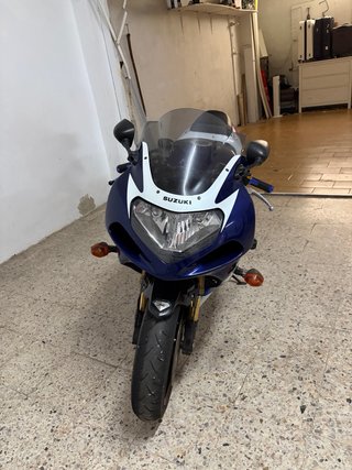 Suzuki GSXR 600 Sportbike Azul/Blanco