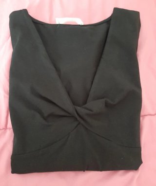 Camiseta Mango cuello pico algodón