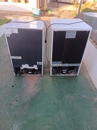 Congelador pequeño 60€ Solo me queda el congelador