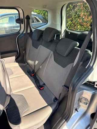 Ford Tourneo Courier 2016