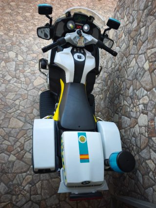 Moto Eléctrica Infantil BMW