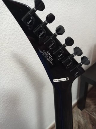 Guitarra Eléctrica Jackson SLX DX Soloist