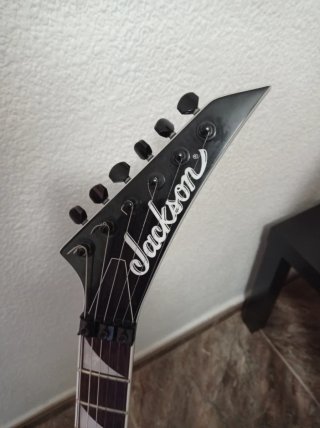 Guitarra Eléctrica Jackson SLX DX Soloist
