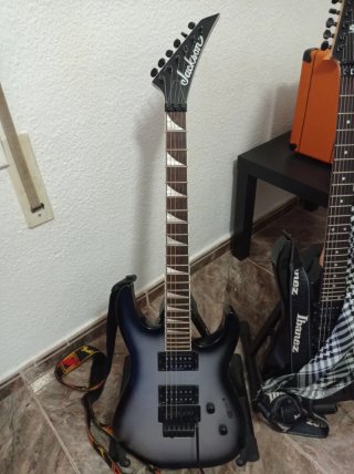 Guitarra Eléctrica Jackson SLX DX Soloist