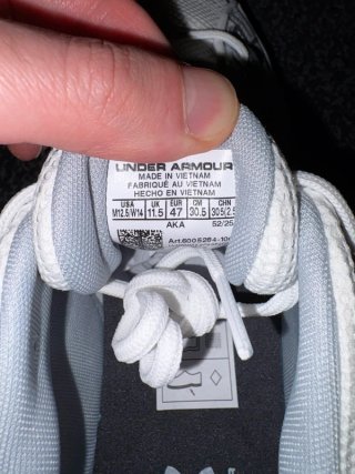Under Armour UA Sola White Metallic Silver - 47 EU