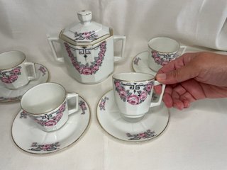 Juego de café de porcelana Limoges