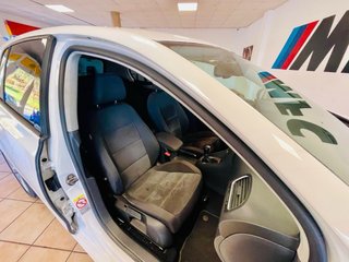 Volkswagen Golf r line