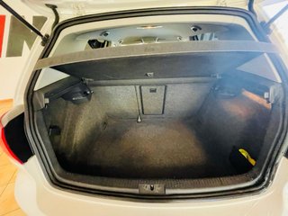 Volkswagen Golf r line