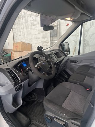 Ford Transit L2H2 2200 cc y 180 cv