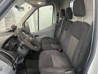 Ford Transit L2H2 2200 cc y 180 cv