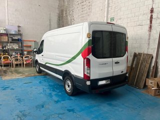 Ford Transit L2H2 2200 cc y 180 cv