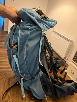 Mochila 45+10 azul/gris