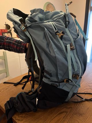 Mochila 45+10 azul/gris