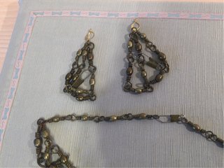 Juego Gargantilla y Pendientes Latón