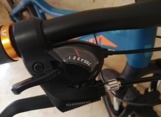 Bici MTB Marca: GIANT, Modelo: LIV BLISS, 27.5", S