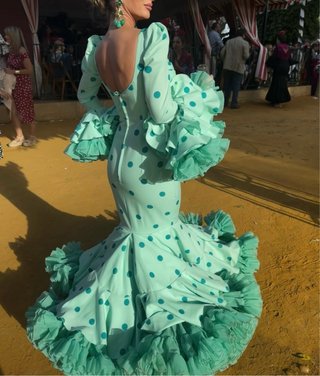 Traje de Flamenca Verde con Lunares