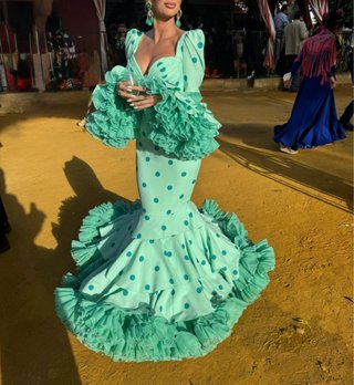 Traje de Flamenca Verde con Lunares