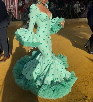 Traje de Flamenca Verde con Lunares