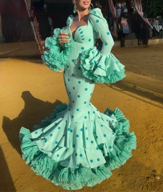 Traje de Flamenca Verde con Lunares