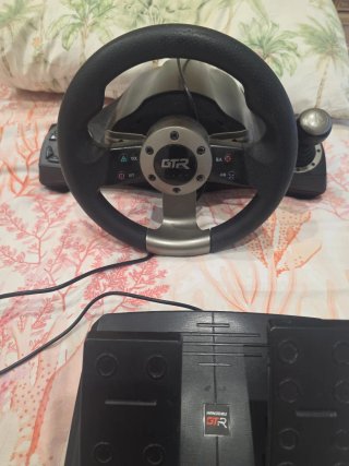 Volante GTR para PlayStation