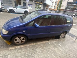 Opel Zafira 2004