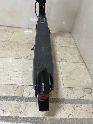 Patinete electrico Ninebot E2 II y casco