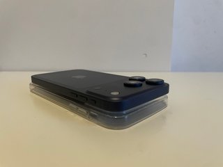 iPhone XR convertido a iPhone 17 Pro