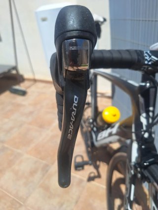 Bicicleta de carretera BH