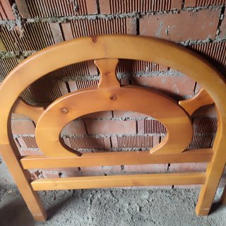 Cabecero de madera
