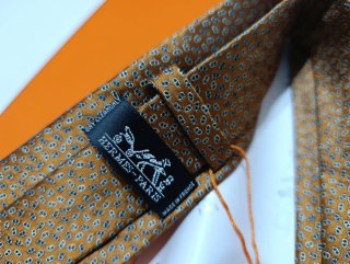 Cravatta Hermès in color Senape arancione