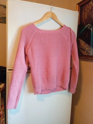 Blusa rosa de manga larga con cordones