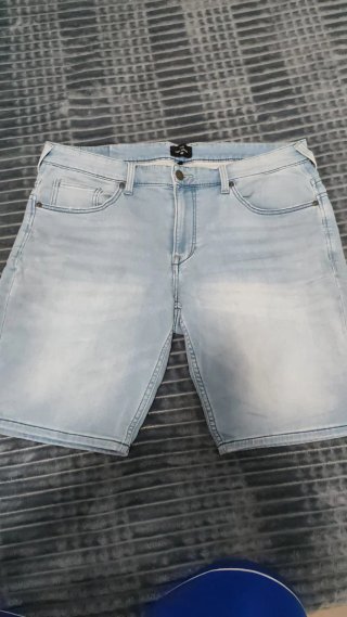 Pantalones cortos degradado, 6 euros la pieza