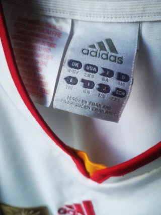 Camiseta Adidas España Mundial 2010 niño talla 6