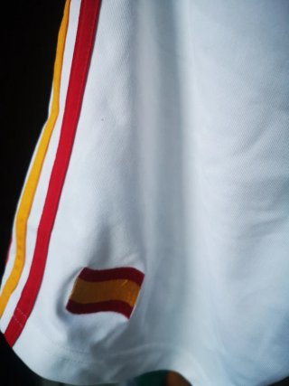 Camiseta Adidas España Mundial 2010 niño talla 6