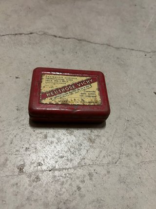 Scatola farmaci Neutrose-Vichy vintage
