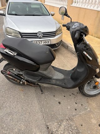 Yamaha Neos 49cc Negra Automática