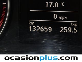 Volkswagen Jetta Highline 1.6 TDI 77 kW (105 CV)