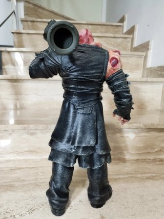 Figura Resina 1:4 Resident Evil Némesis